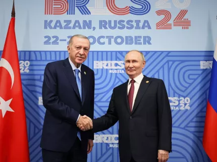 Cumhurbaşkanı Erdoğan BRICS Zirvesi’nde Putin ile Bir Araya Geldi