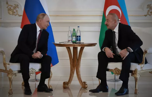 Putin'in Azerbaycan Ziyareti Güney Kafkasya'da Denge Arayışı