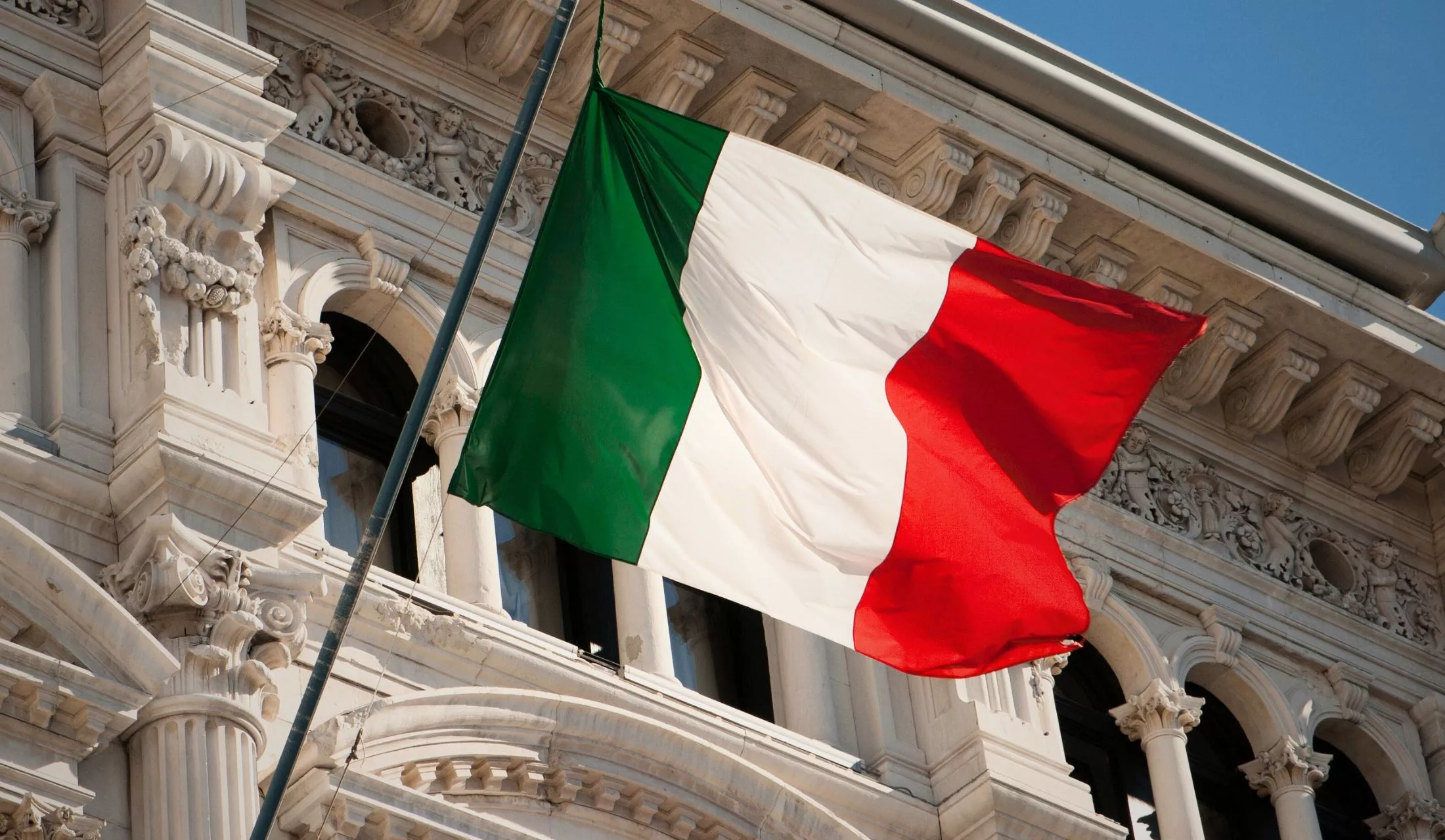 İtalya, 10 Yıl Aradan Sonra Suriye'ye Büyükelçi Göndermeyi Planladığını Açıkladı